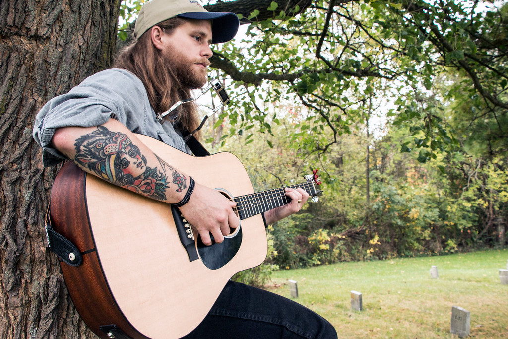 graveyard pickin 2.jpg